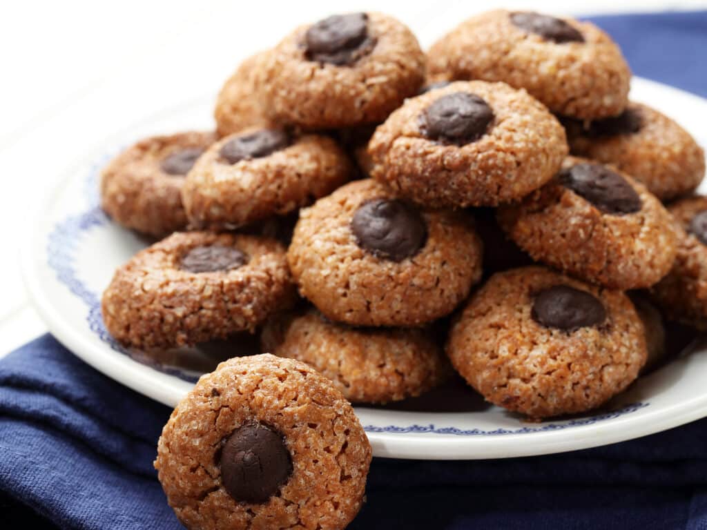 Homemade peanut cookies with chocolate