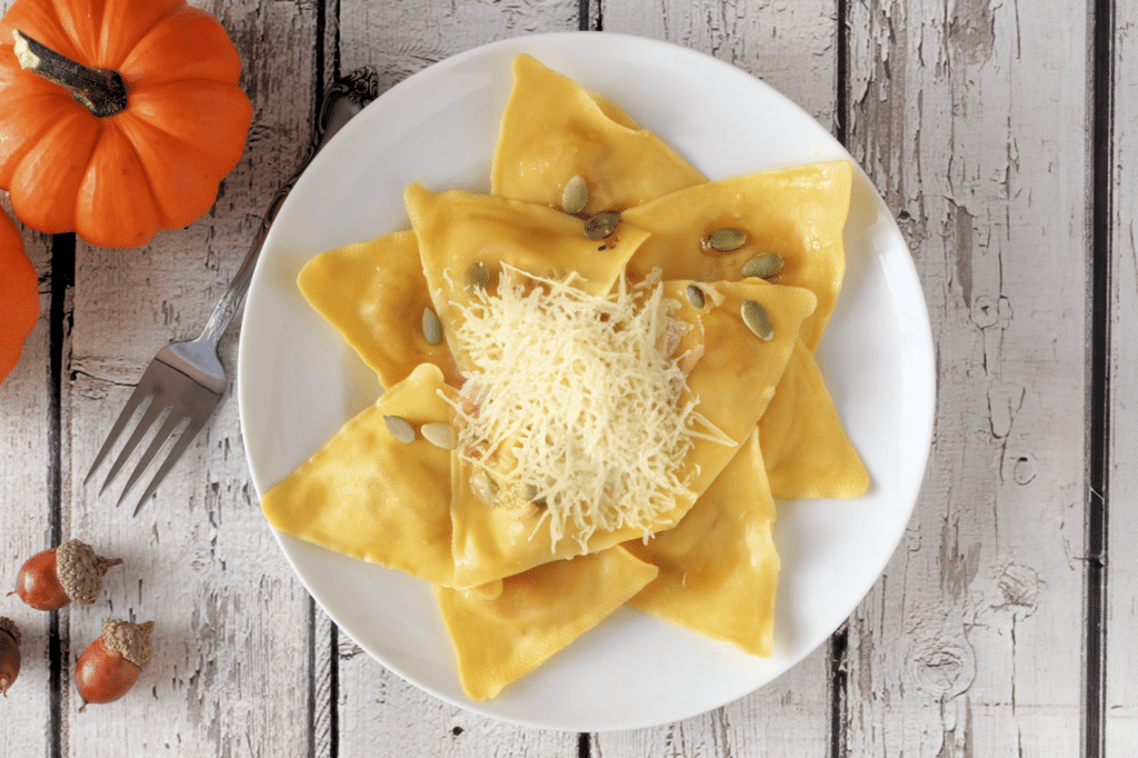 Ravioli zucca, amaretti e GranFormaggio